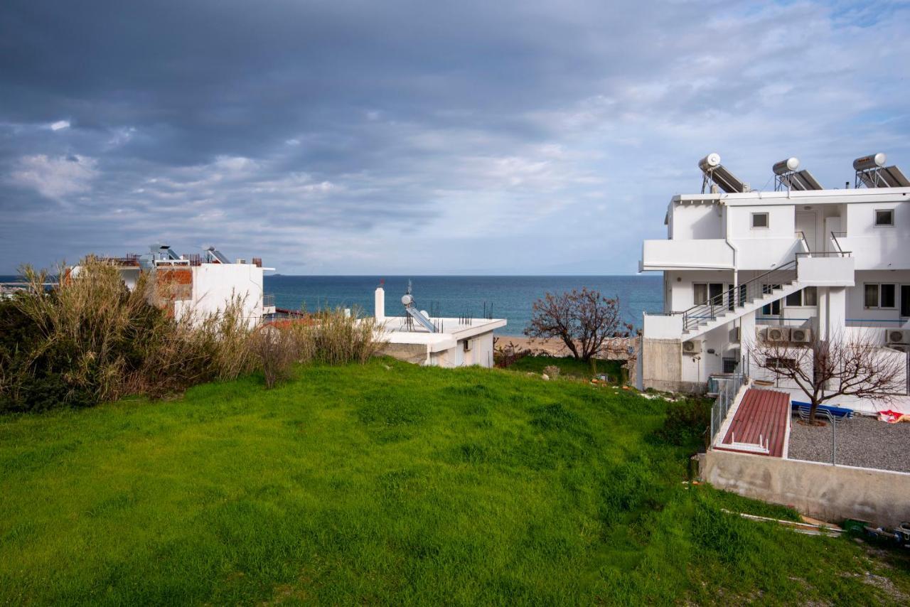 Searock Stegna Villa Archangelos  Exteriör bild